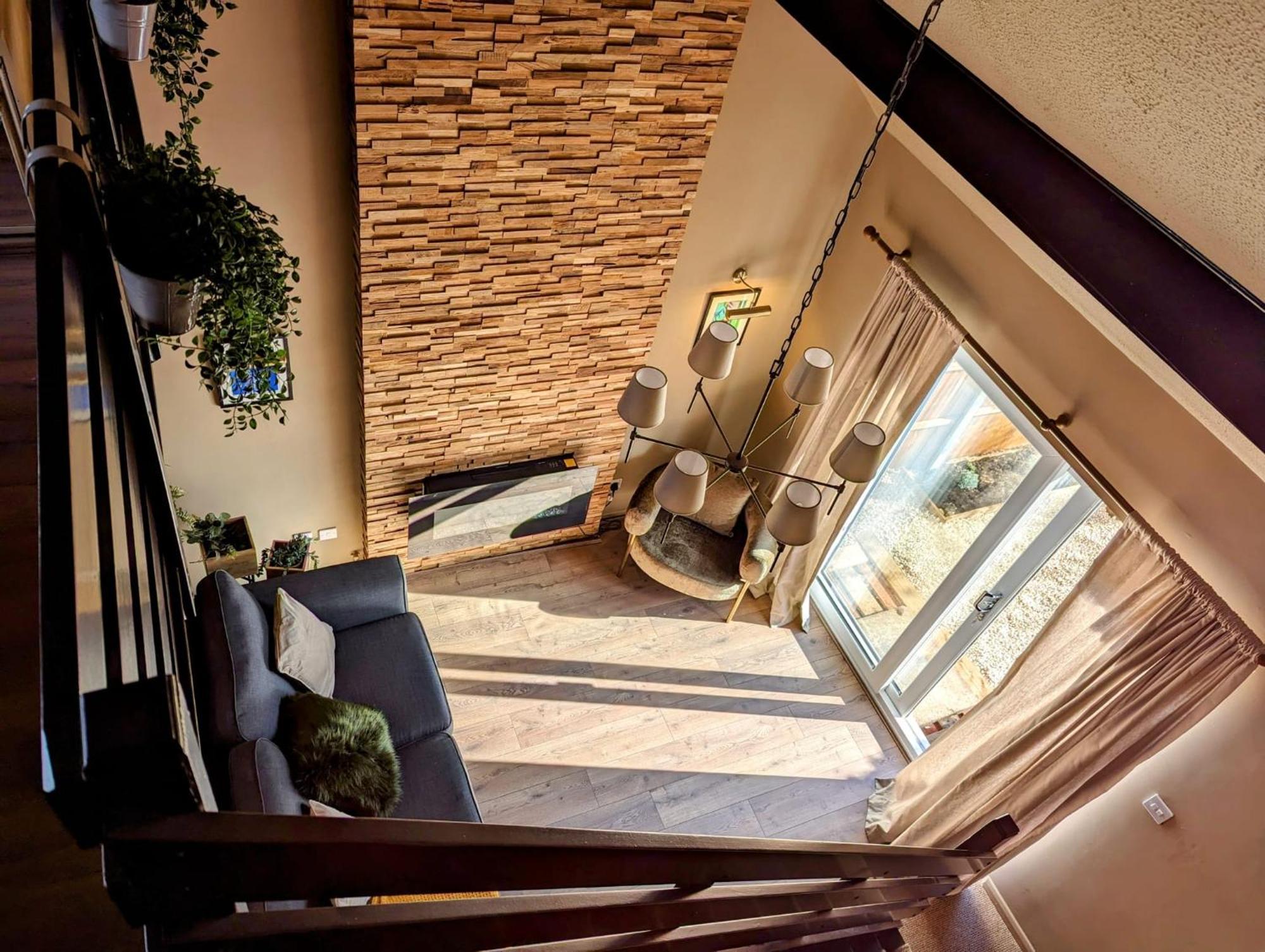 New, Unique, Tiny House With Garden Holiday home Wigston