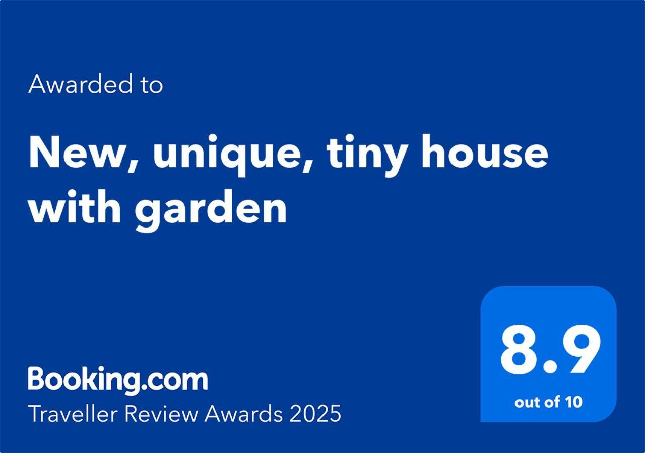 New, Unique, Tiny House With Garden Holiday home *